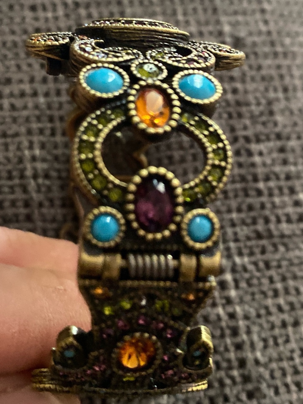 Multi-gem watch - Picture 2 of 4